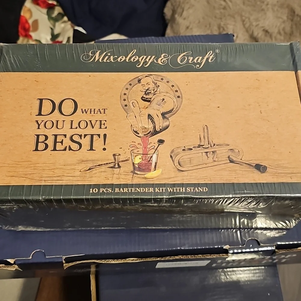 Nwt Mixology & Craft Bartender Kit with Stand - Picture 1 of 4